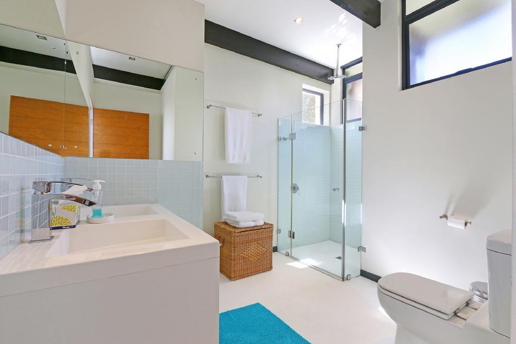 Villa Aqua By Totalstay Cape Town Ngoại thất bức ảnh