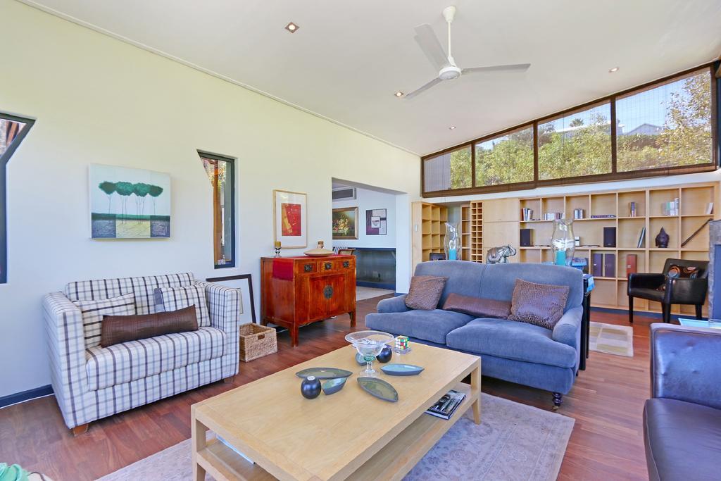 Villa Aqua By Totalstay Cape Town Ngoại thất bức ảnh